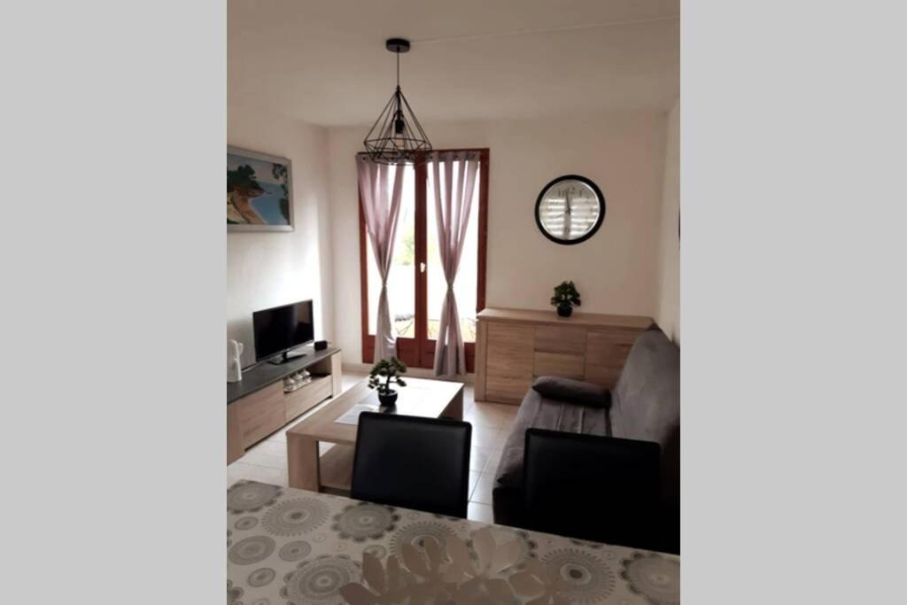 Calme Entre Terre Et Proche Apartment *