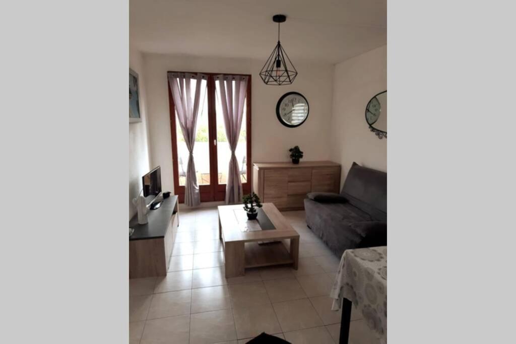 Calme Entre Terre Et Proche Apartment *